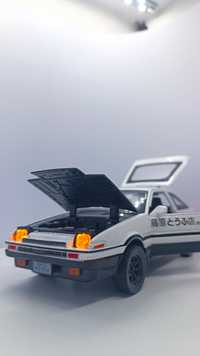 Модель Toyota AE86 Sprinter TRUENO INITIAL D 1:32