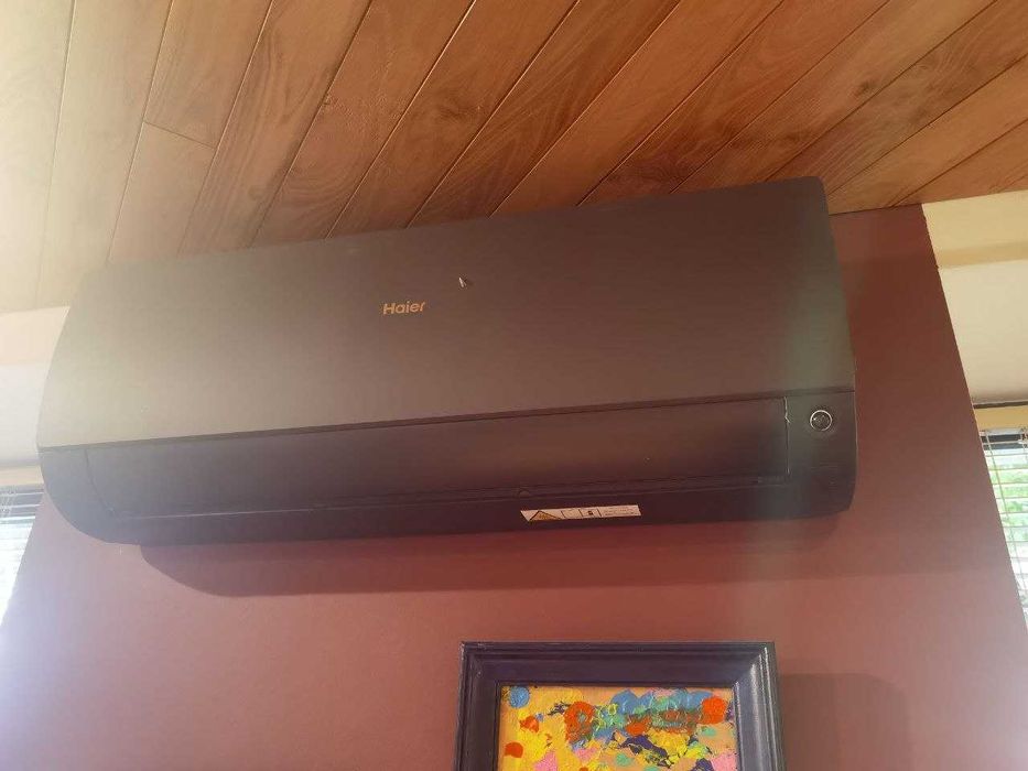 Кондиціонер інверторний Haier Flexis AS35S2SF1FA-BH/1U35S2SM1FA