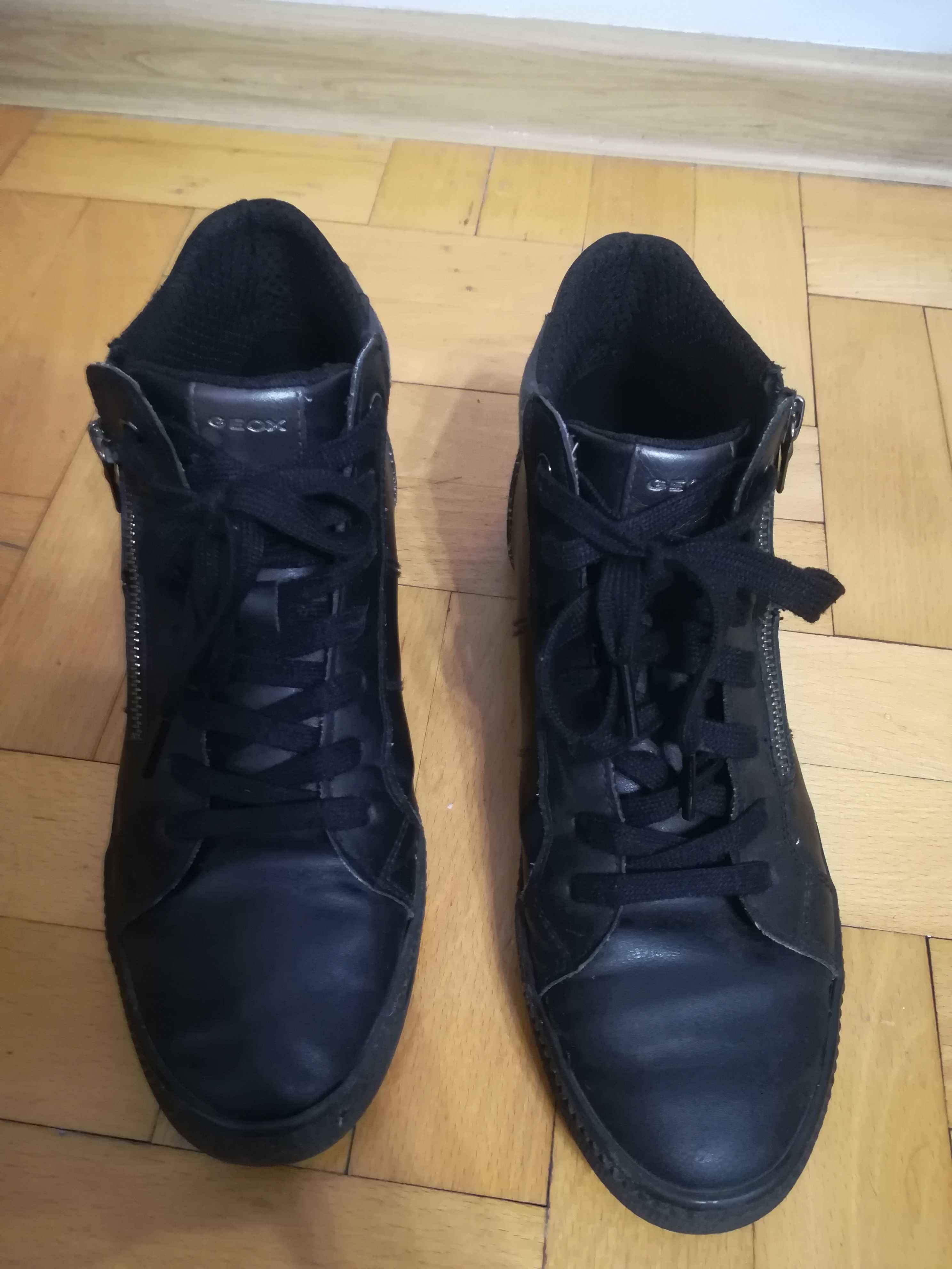 Geox Sneakersy czarne botki