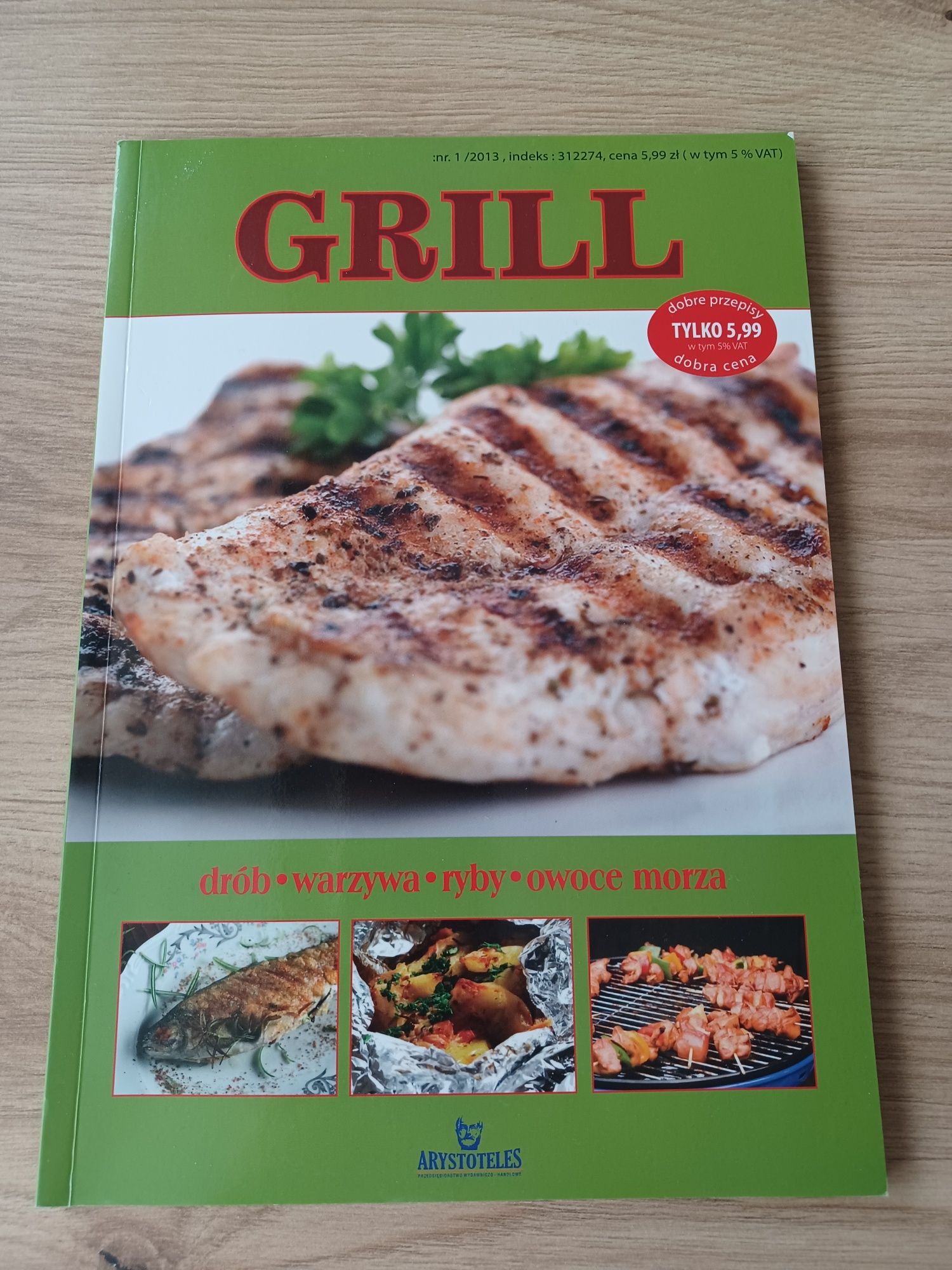 Książka z przepisami na grill