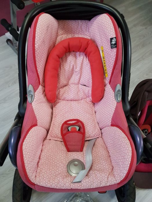 Wózek Maxi Cosi Mura 3 + Cabrio-fix zestaw dla dziewczynki