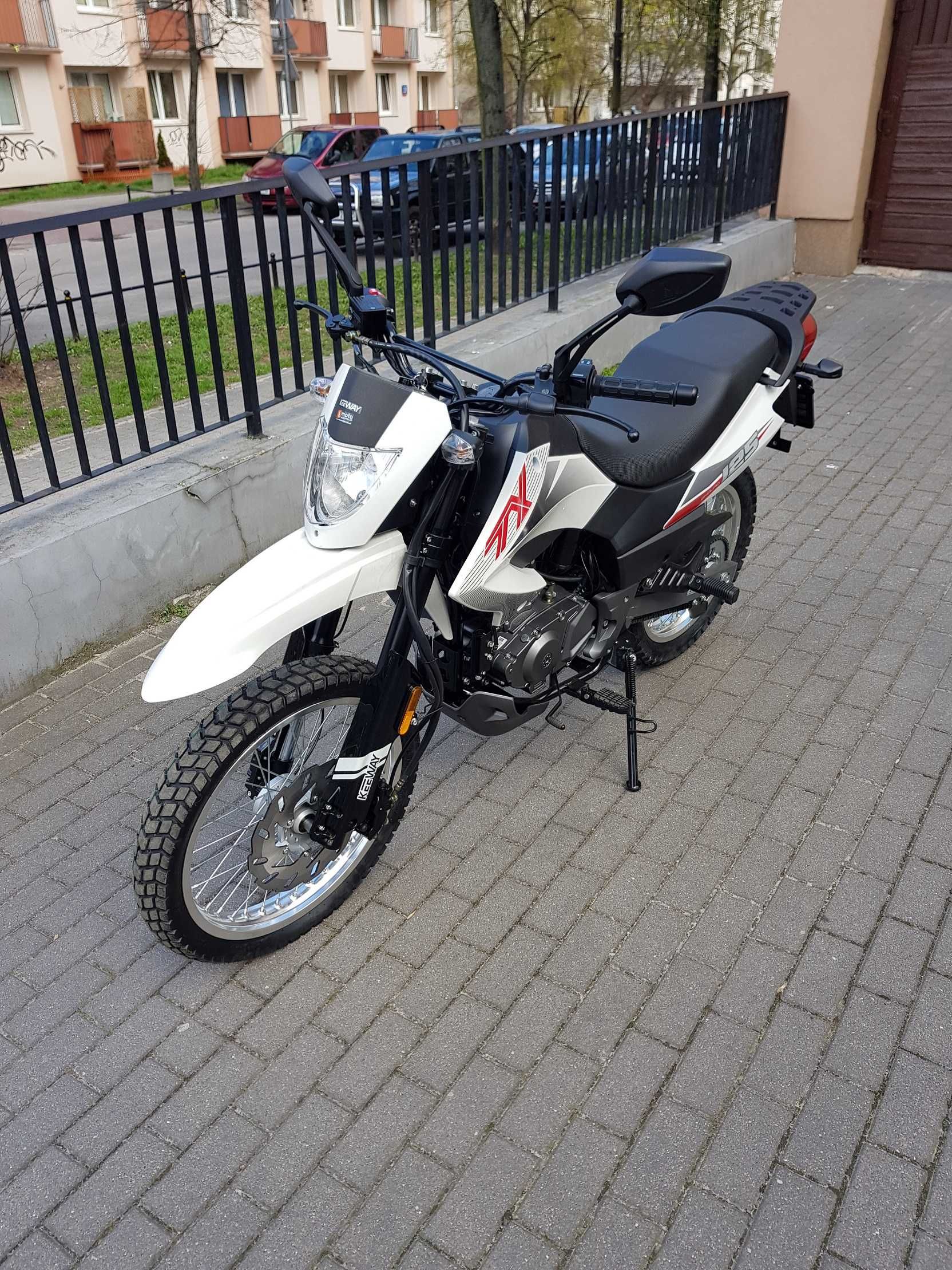 Motor Keeway TX 125 Enduro