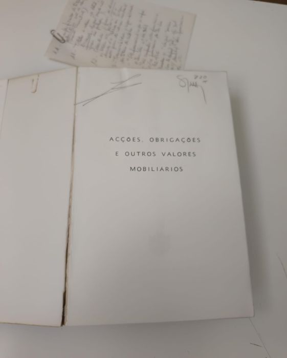 Acções obrigações e outros valores mobiliários