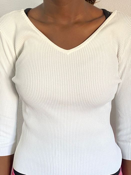 TOP branco de mangas compridas