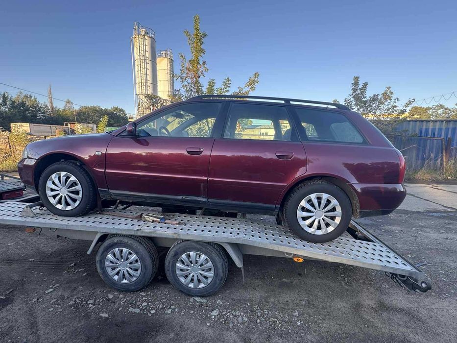 Audi A4 B5 1.9TDI Na części
