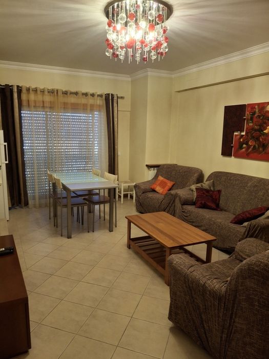 Quarto para alugar perto FCT Caparica