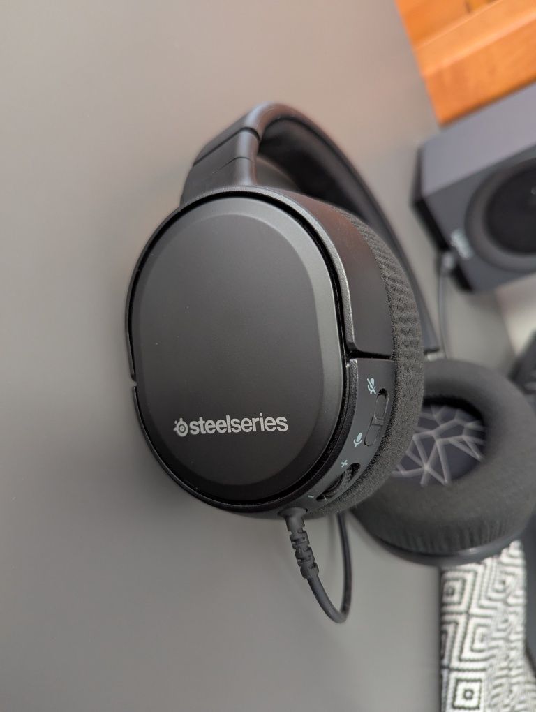 SteelSeries Arctis 1 - słuchawki gamingowe