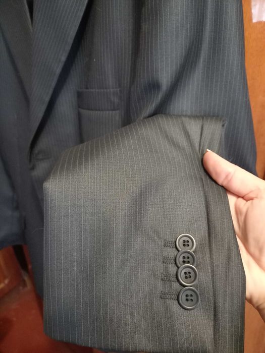 Продам мужской костюм.