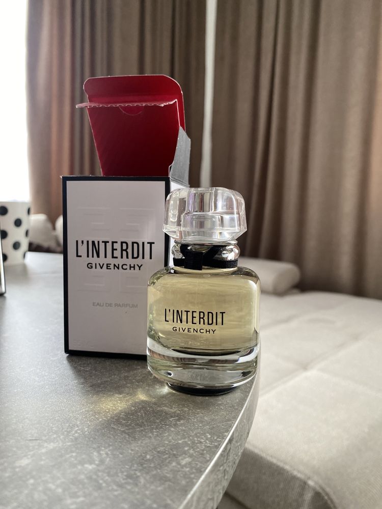 L'INTERDIT givenchy оригінал