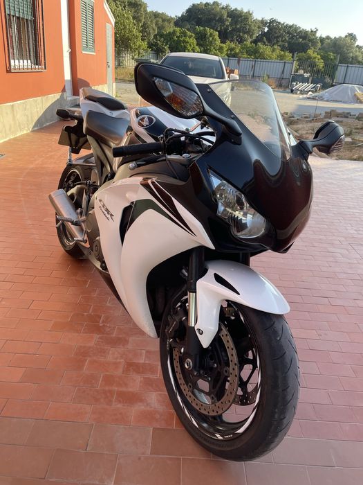 Honda  Cbr1000rr