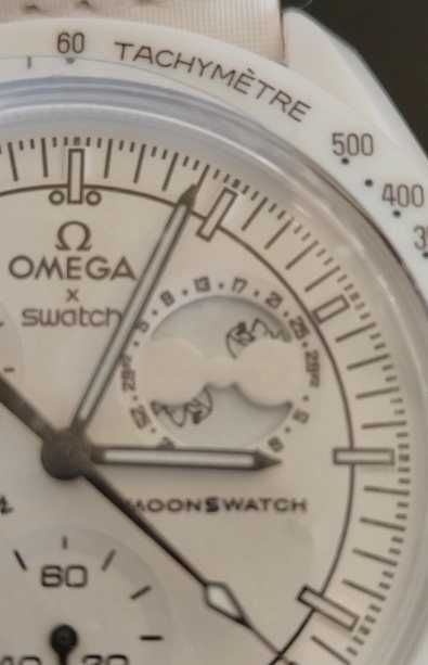 Swatch x Omega Bioceramiczny zegarek Mission To Moonphase Snoopy Black