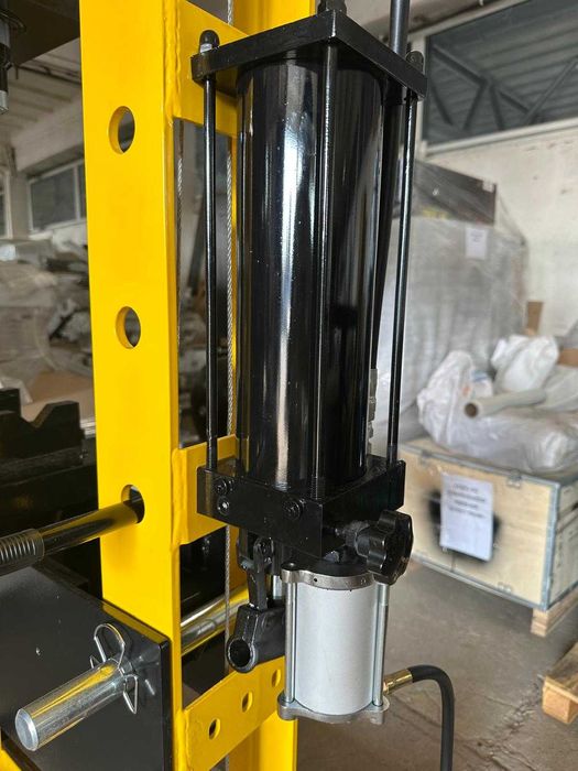 Spawana Prasa Warsztatowa Hydrauliczna 50ton powystawowa