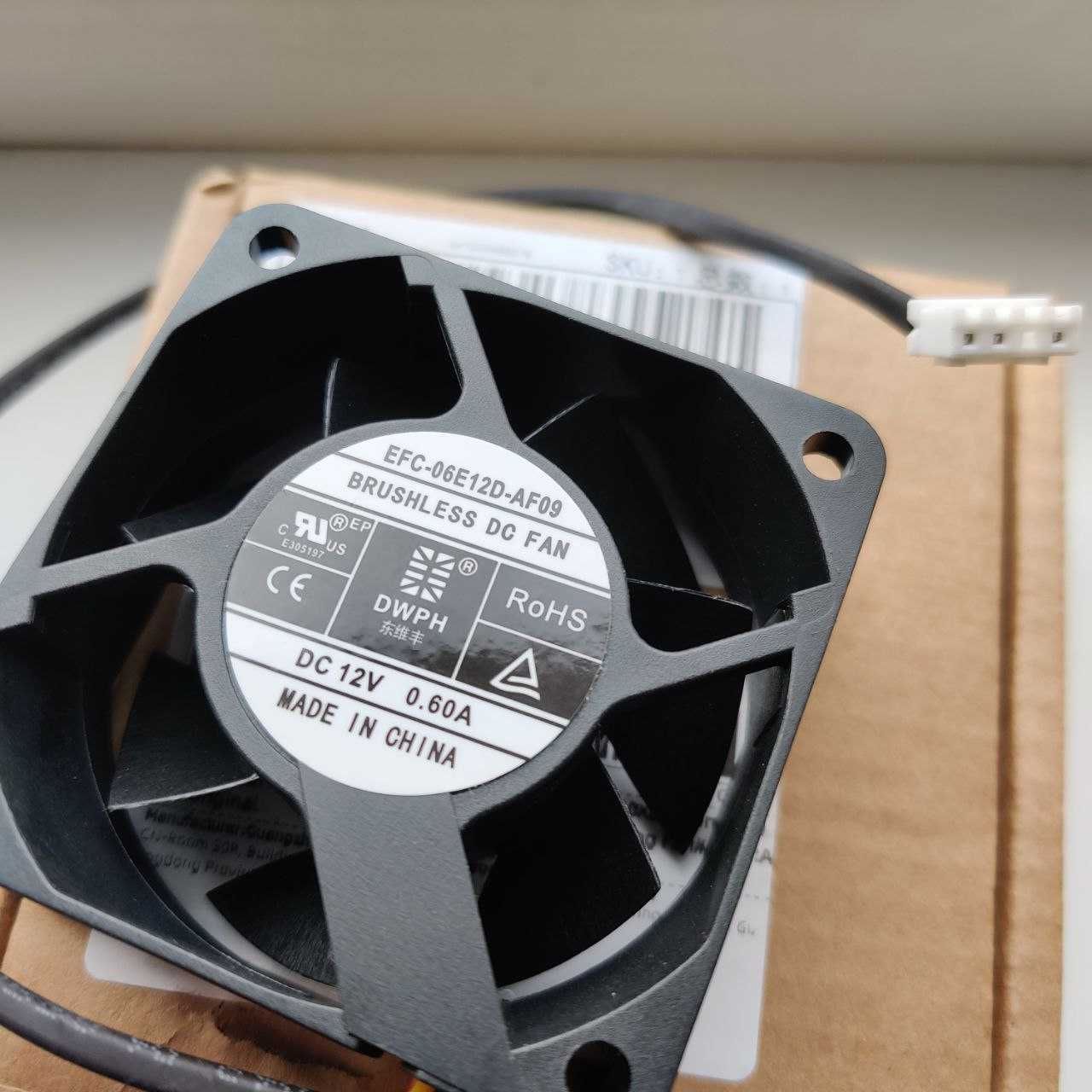 Вентилятор 12V 0.60A 60X60X25mm EFC-06E12D-AF09 new/новий