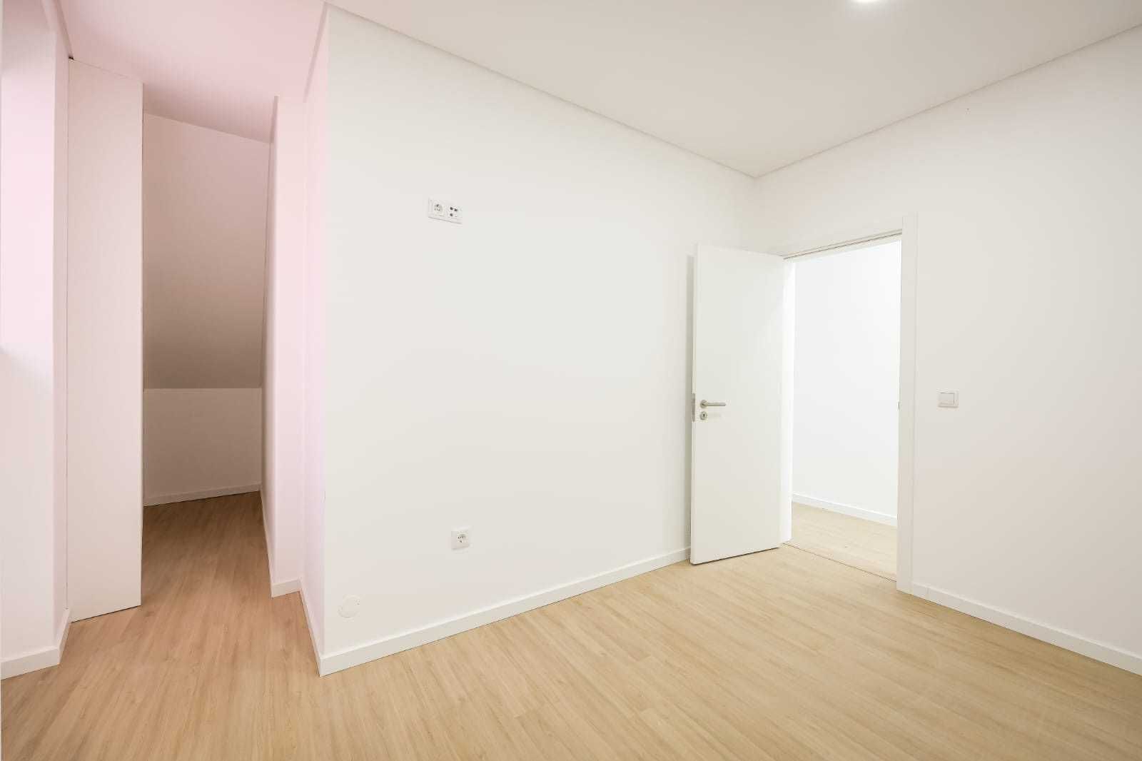 VENDO APARTAMENTO T2 NO CENTRO HISTÓRICO DE ÍLHAVO
