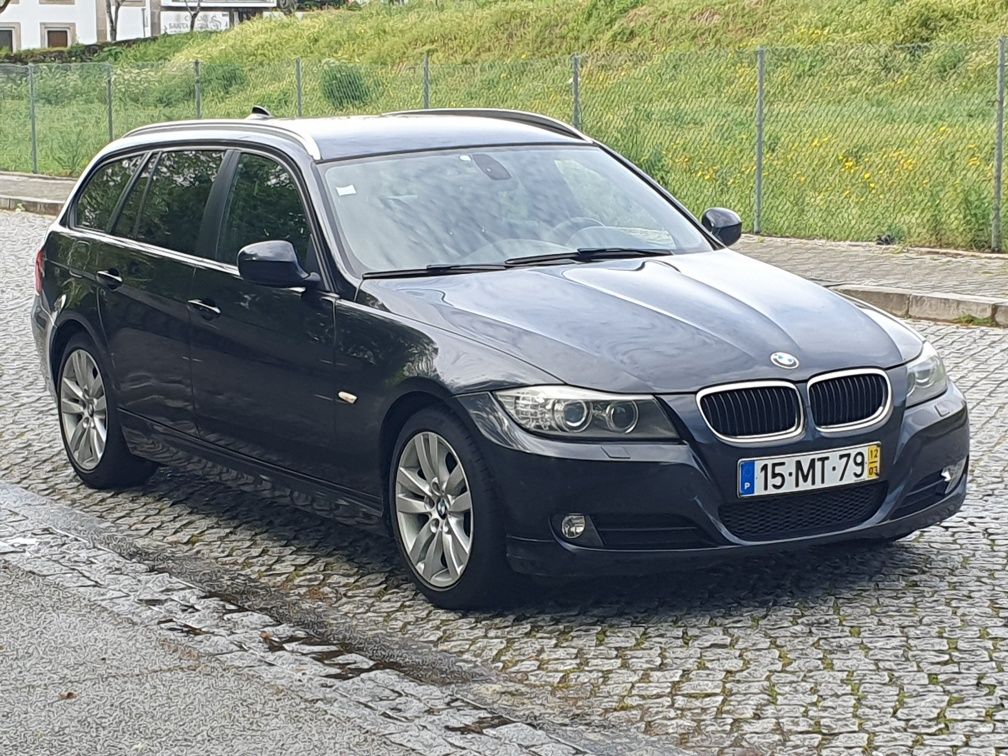 BMW 318 D, 2012, GPS e Xénon