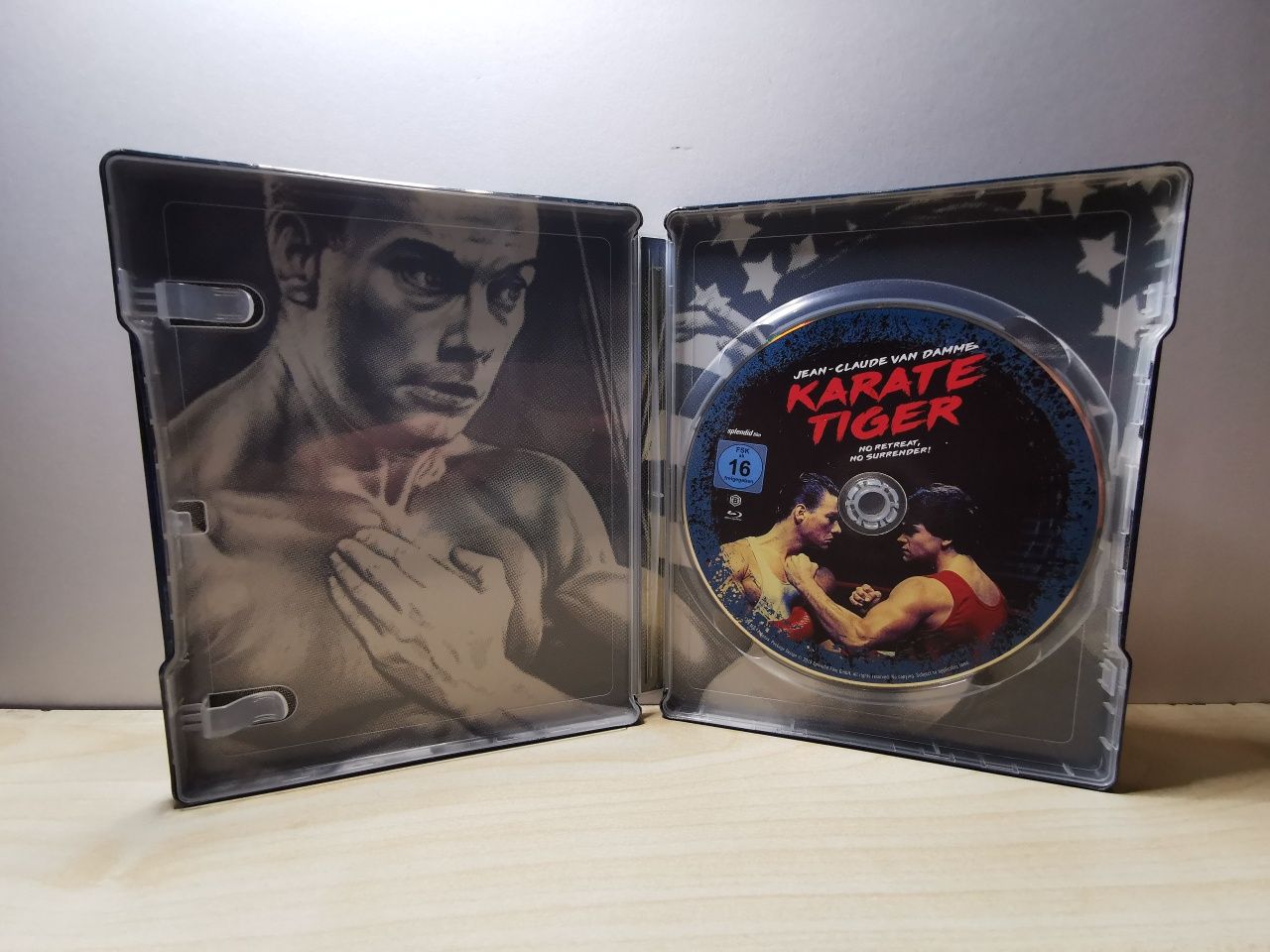 Steelbook karate Tiger Blu ray