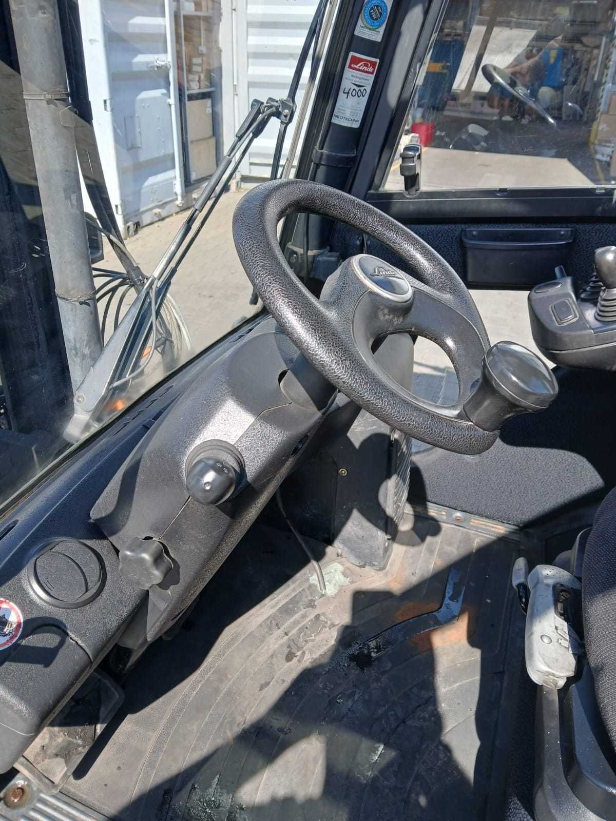 Wózek widłowy LINDE H35T-02, 2016r, NR H2X393G02741, S015033