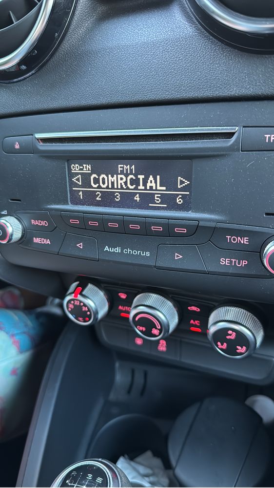 Auto Radio Audi A1