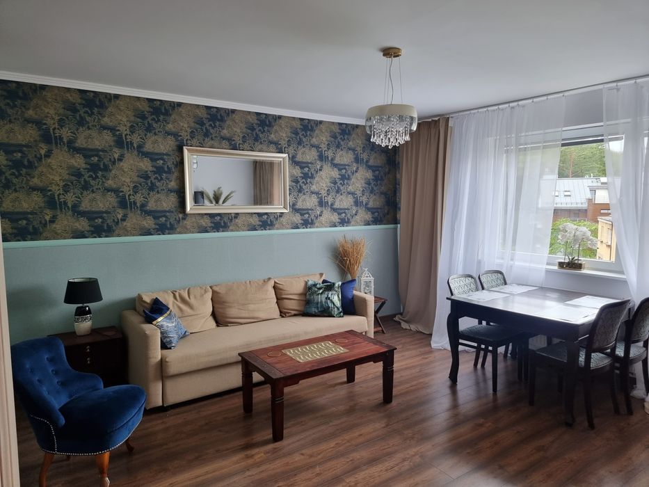 Pokoj nocleg Gdynia Witomino, blisko centrum.