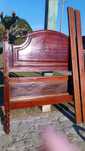 Cama de casal em mogno