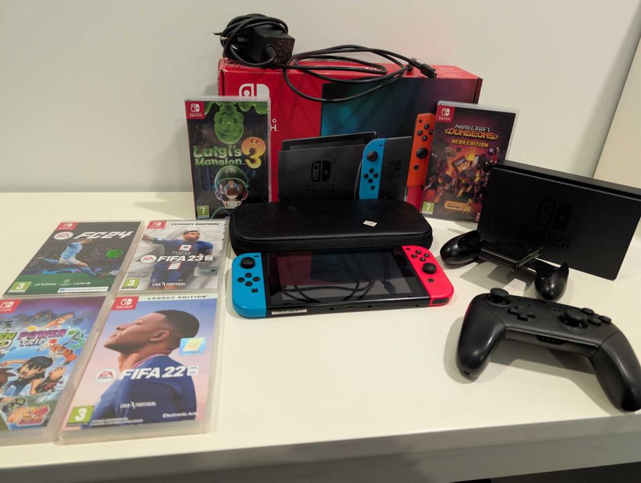 Nintendo switch+jogos+comando extra+acessórios