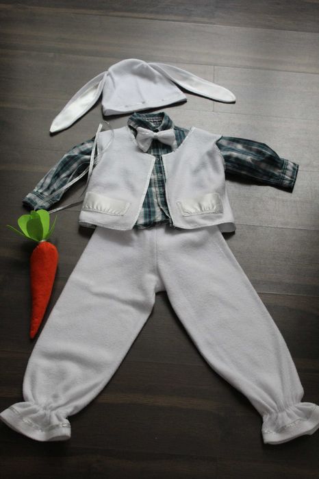 Прокат костюма зайця