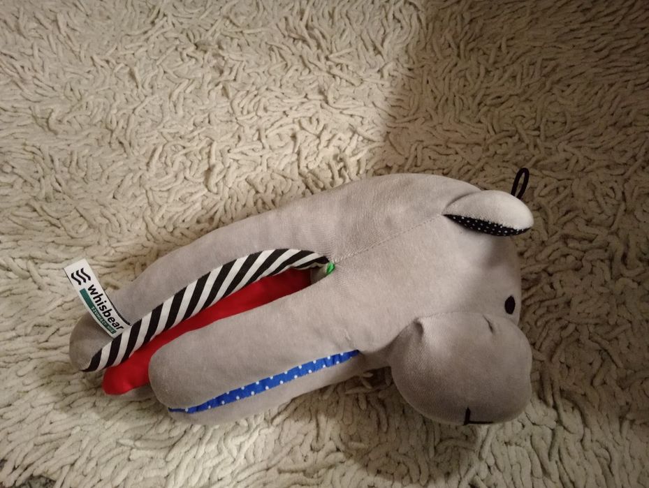 Szumiący miś Whisbear.
