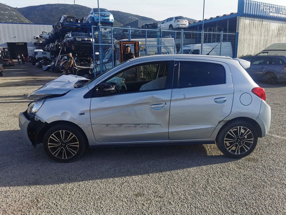 Peças Mitsubishi Spacestar do ano 2019