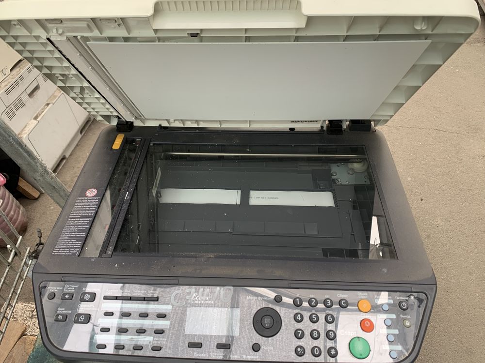 Прінтер лазерний Kyocera FC 3040MFP на запчастини