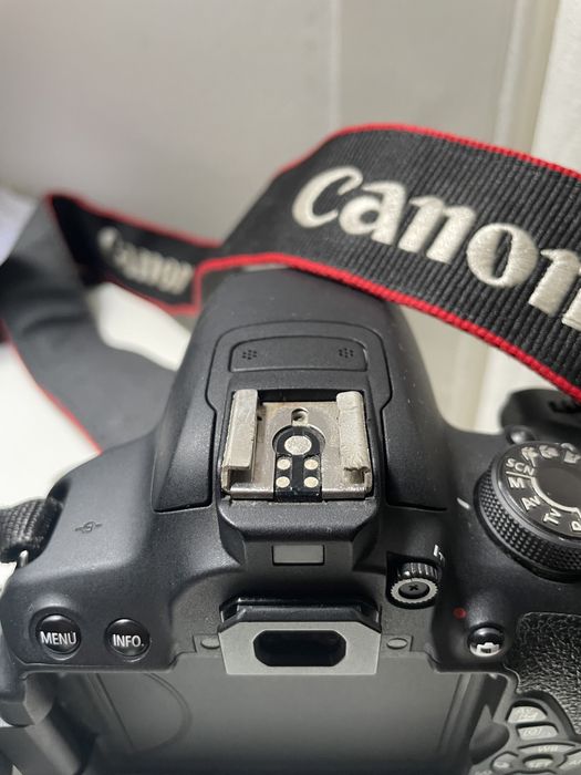 Canon 700D + 50mm
