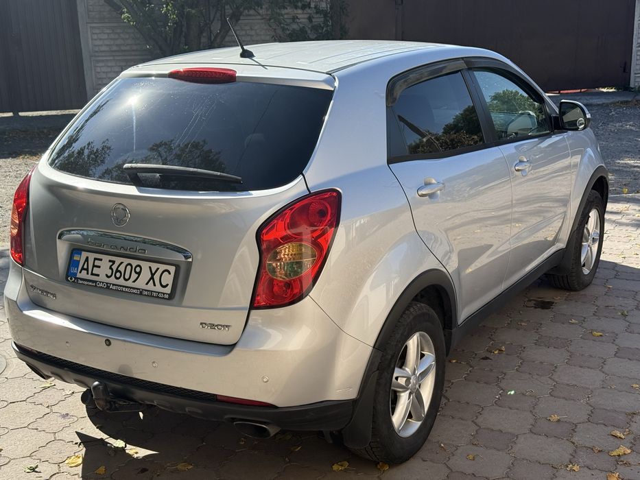 Ssank Yong Korando. 2.0 Дизель. 2011 год