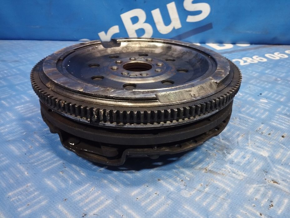 Зчеплення Віто 639 Маховик Vito 639