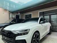 Продам audi Q8