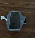 Etui naramienne na telefon Nike