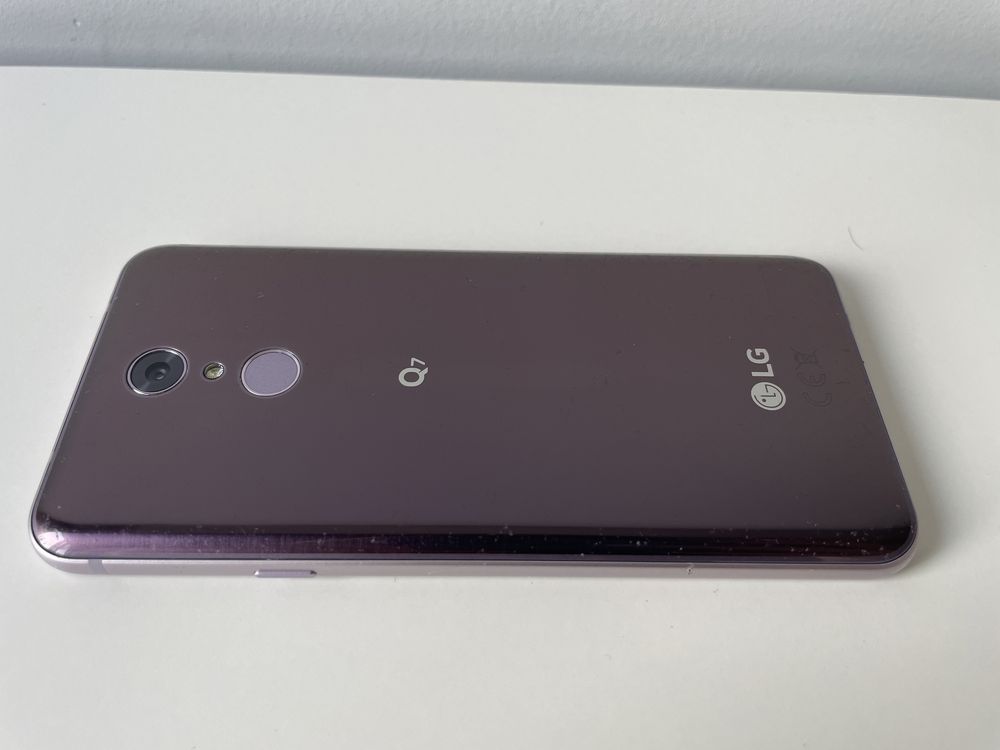 LG Q7 Telefon fioletowy dual sim