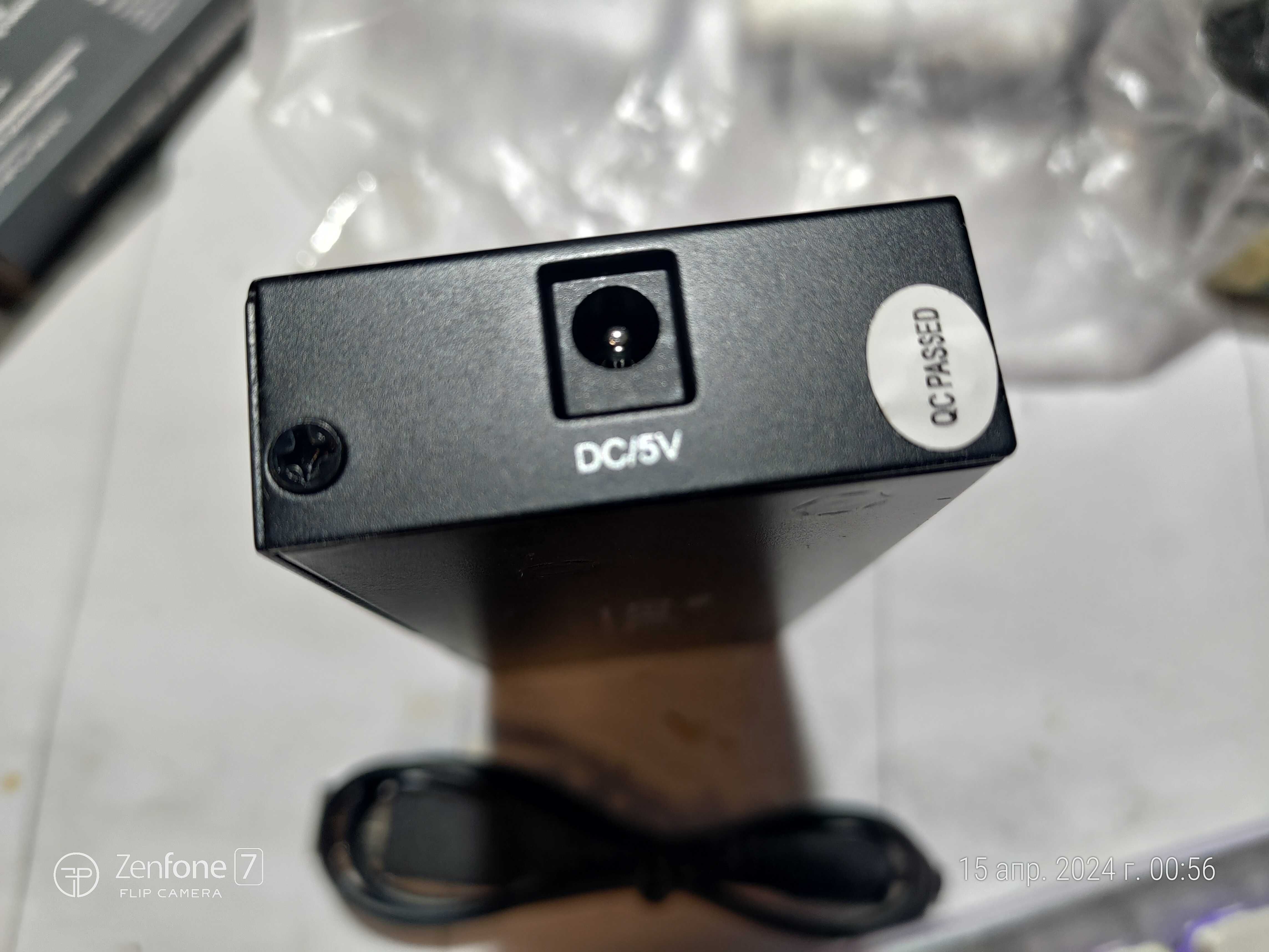 HDMI UHD Splitter 1x4 перключатель входов на мониторы телевизоры
