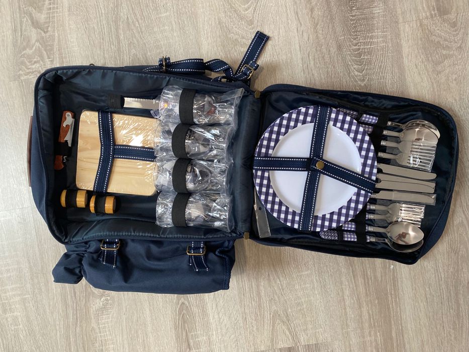 Plecak piknikowy z wyposażeniem