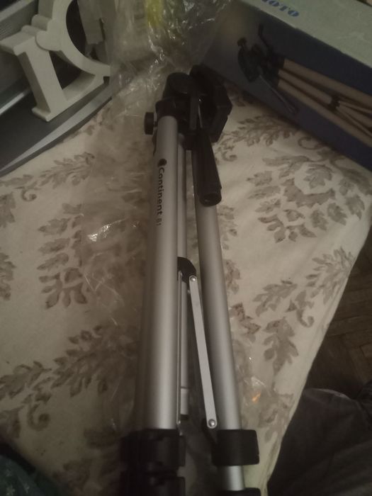 Штативы фирма Continent Tripod B1