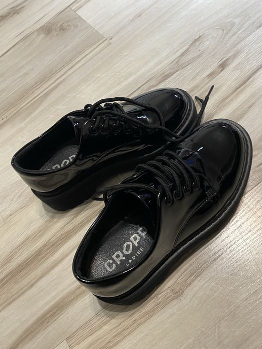 Lakierowane pół buty/lakierki/mokasyny NOWE