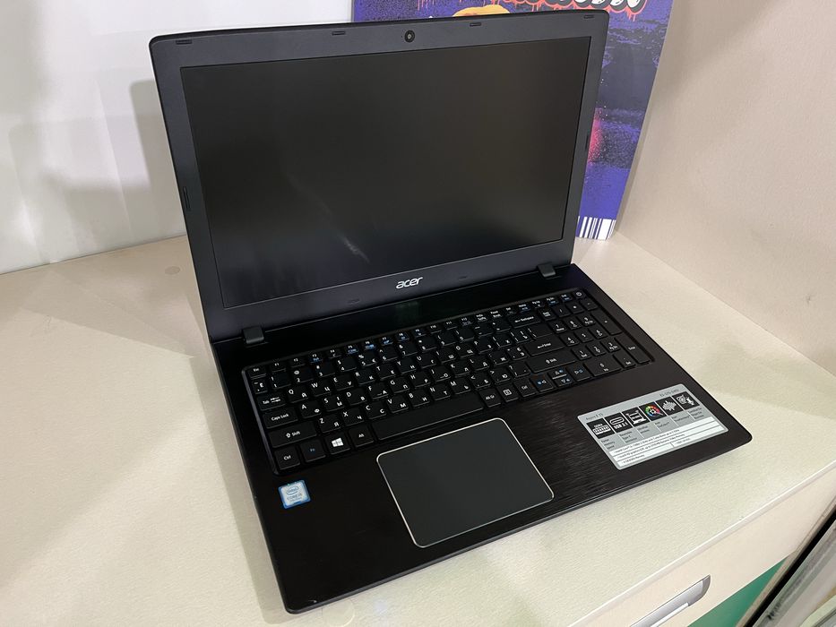 Ноутбук 15.6" Acer Aspire E15 на Intel i5-7200U с 8ОЗУ/256SSD/HD