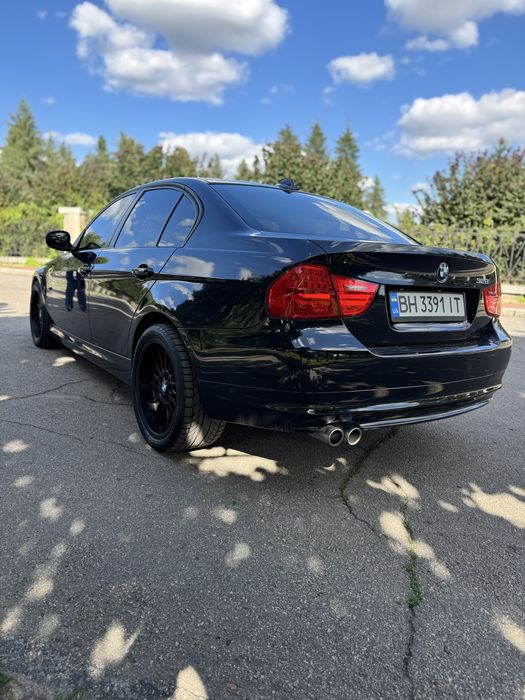 BMW e90, 3.0i, 2011p
