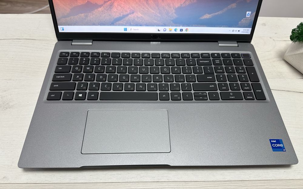 Dell Precision3561 15,6FHD IPS|i7-11800H|32Gb|512Gb|NVIDIA 4Gb