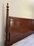 Cama de Casal em Madeira