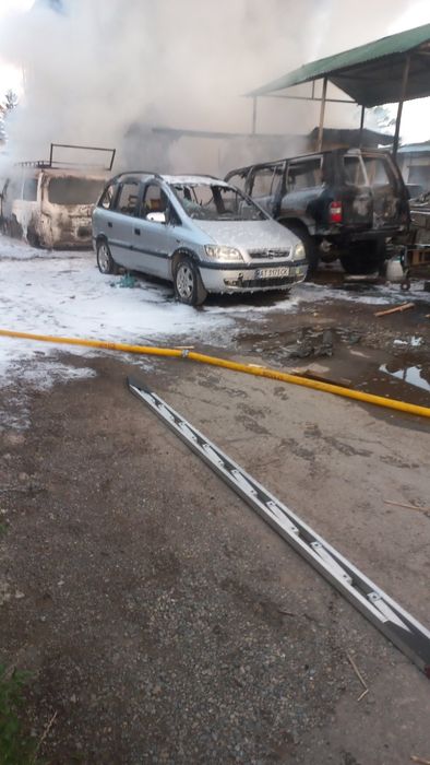 Опель Зафіра після пожару