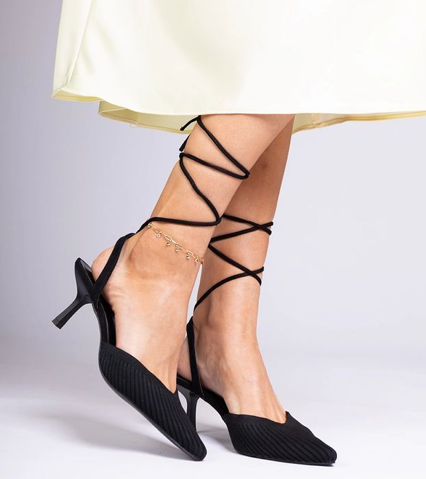 Czarne czółenka materiałowe na szpilce z otwartą pietą Palman