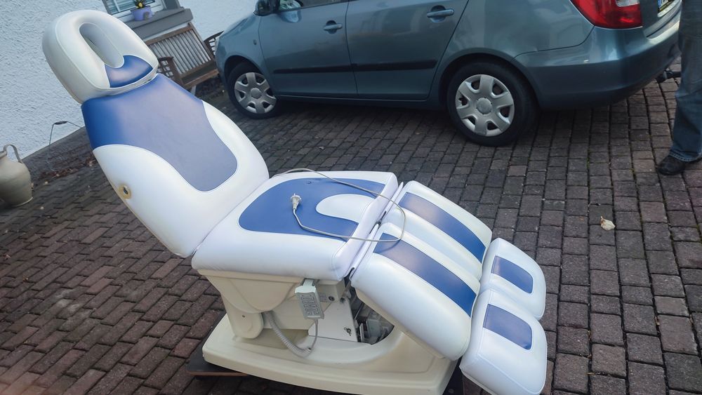 Електричне ,масажне,косметологічне,педикюрне,крісло,тапчан,2018р в