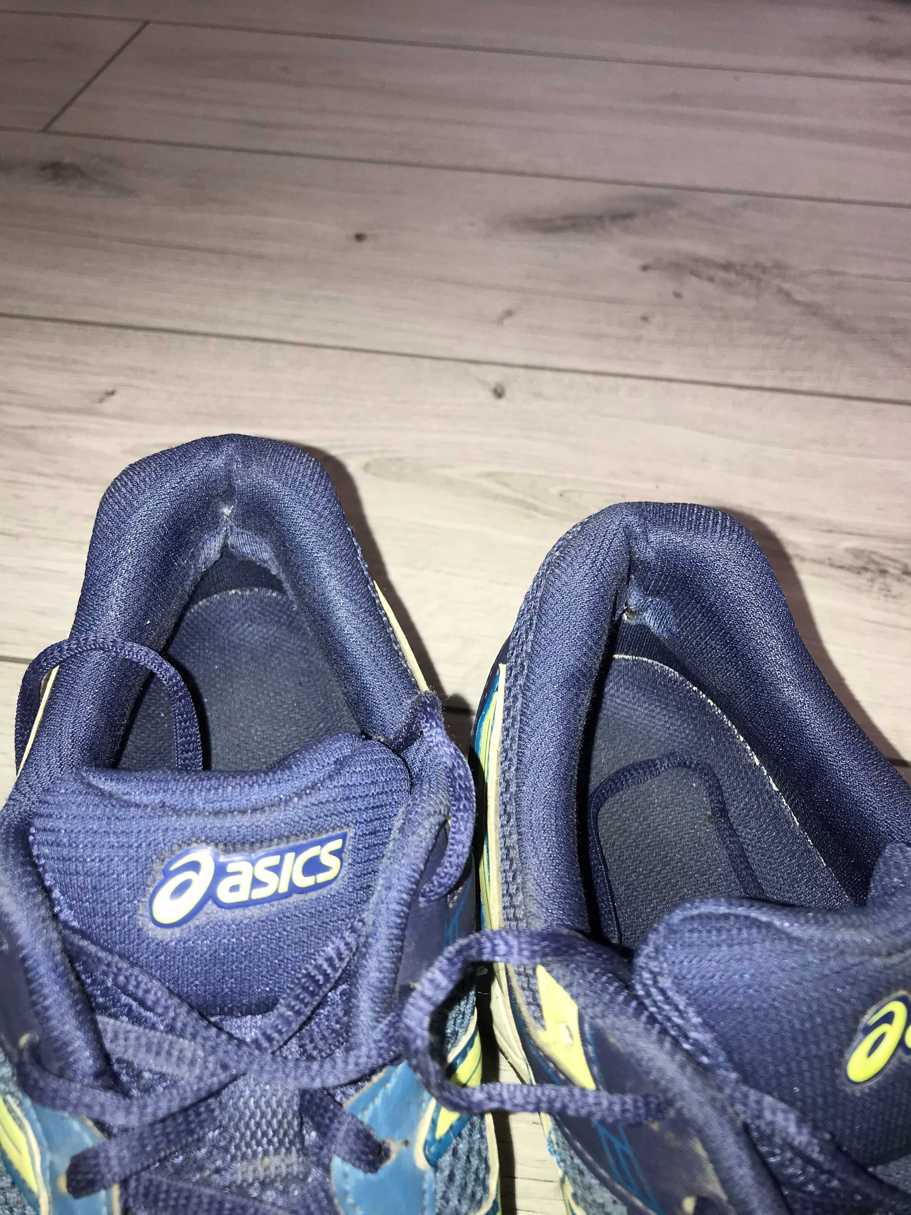 Buty ASICS Gel-Zone rozm. 43,5