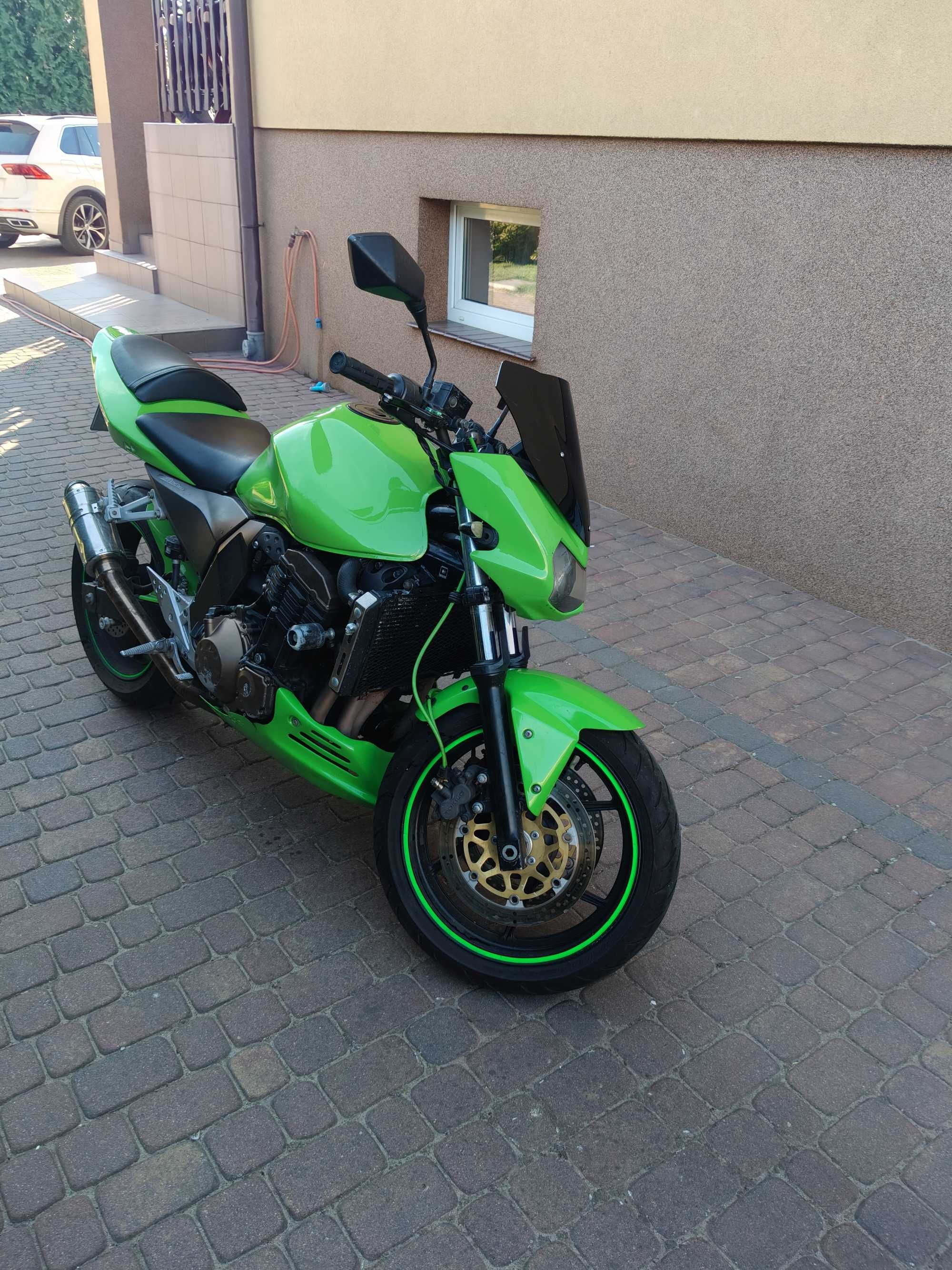 Kawasaki z750. 2005 rok