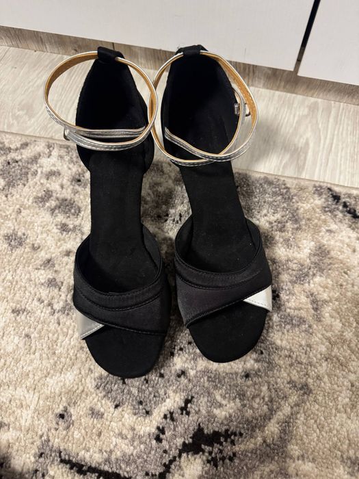 Туфлі для латини