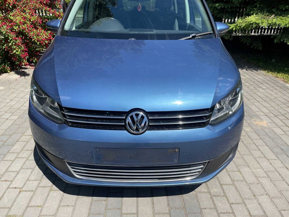 VW Touran бампер передній туран розбор запчасть деталі купити фольц